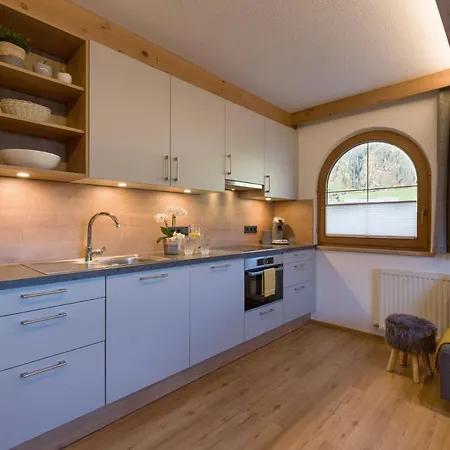 Garber Apartment